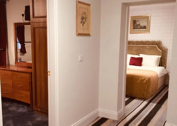 Killarney Inn Кілларні