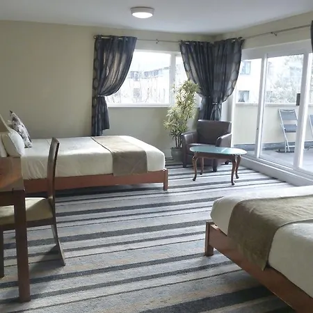 Nocleg ze śniadaniem Killarney Inn 3*