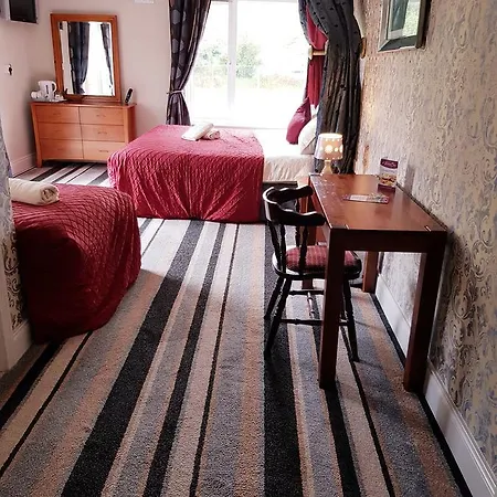 The Vero Townhouse Killarney Bed & Breakfast 3*