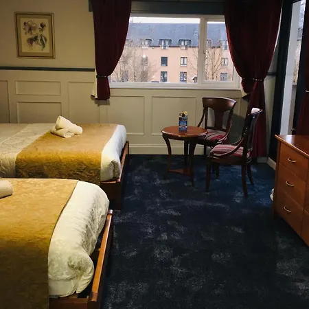 The Vero Townhouse Killarney Bed & Breakfast